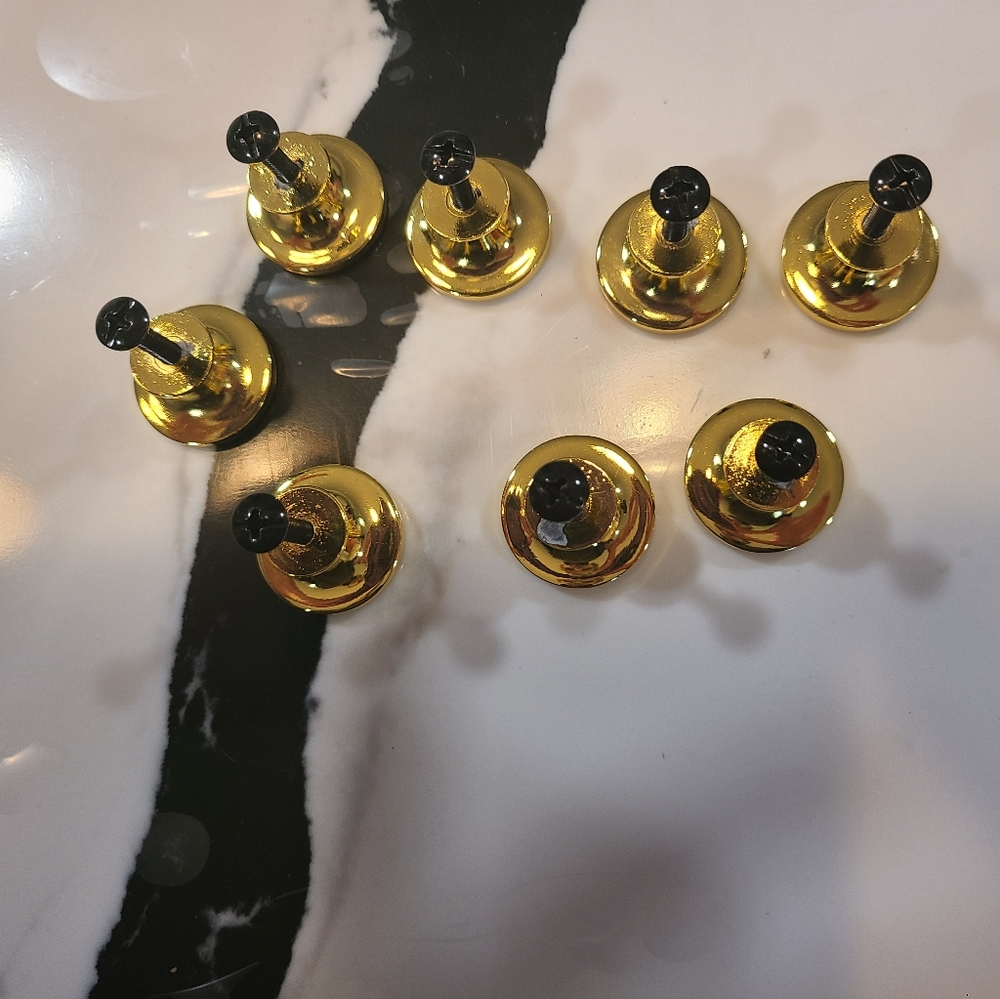 Cabnit hardware - Picture 3 of 4